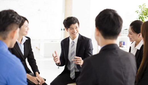 リーダー必見！心に響くスピーチに欠かせない5つの要素と話し方のコツを紹介